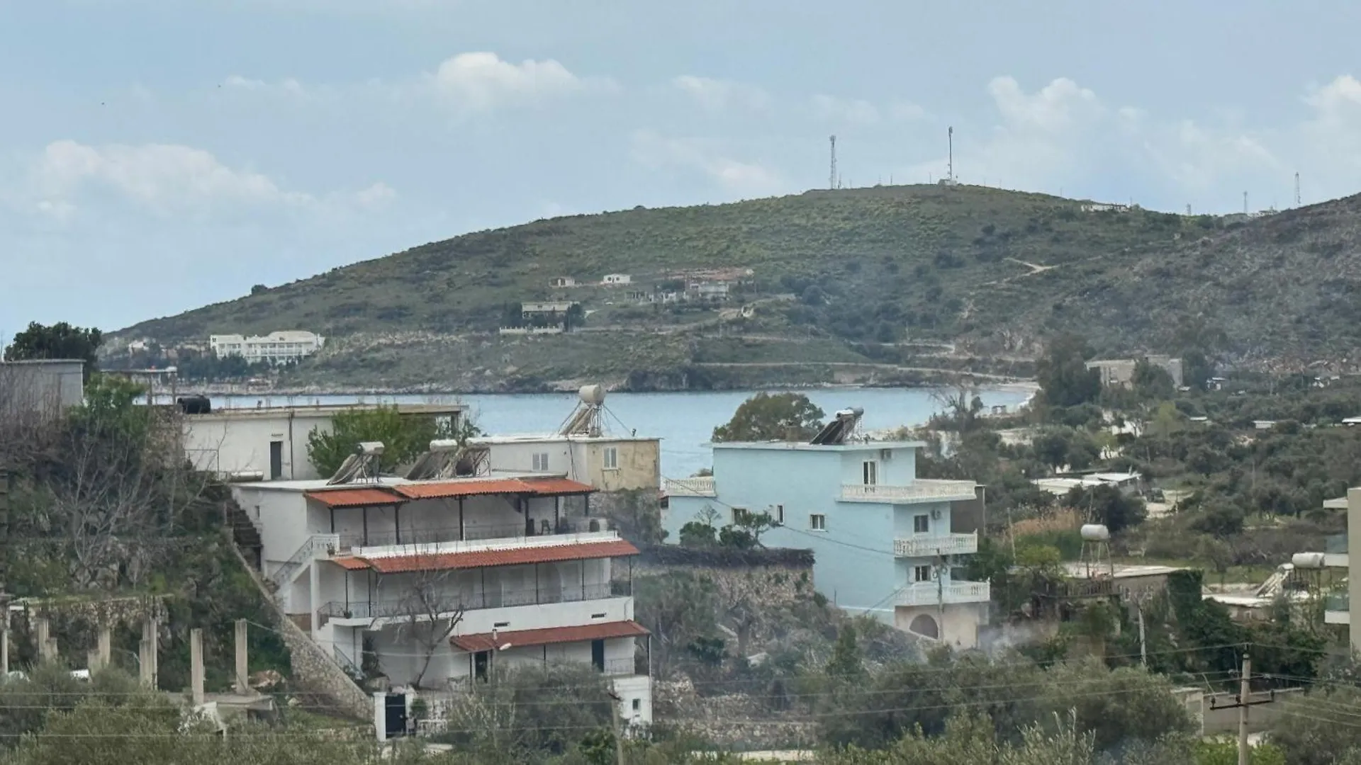 Antonia Rooms Qeparo Guest house