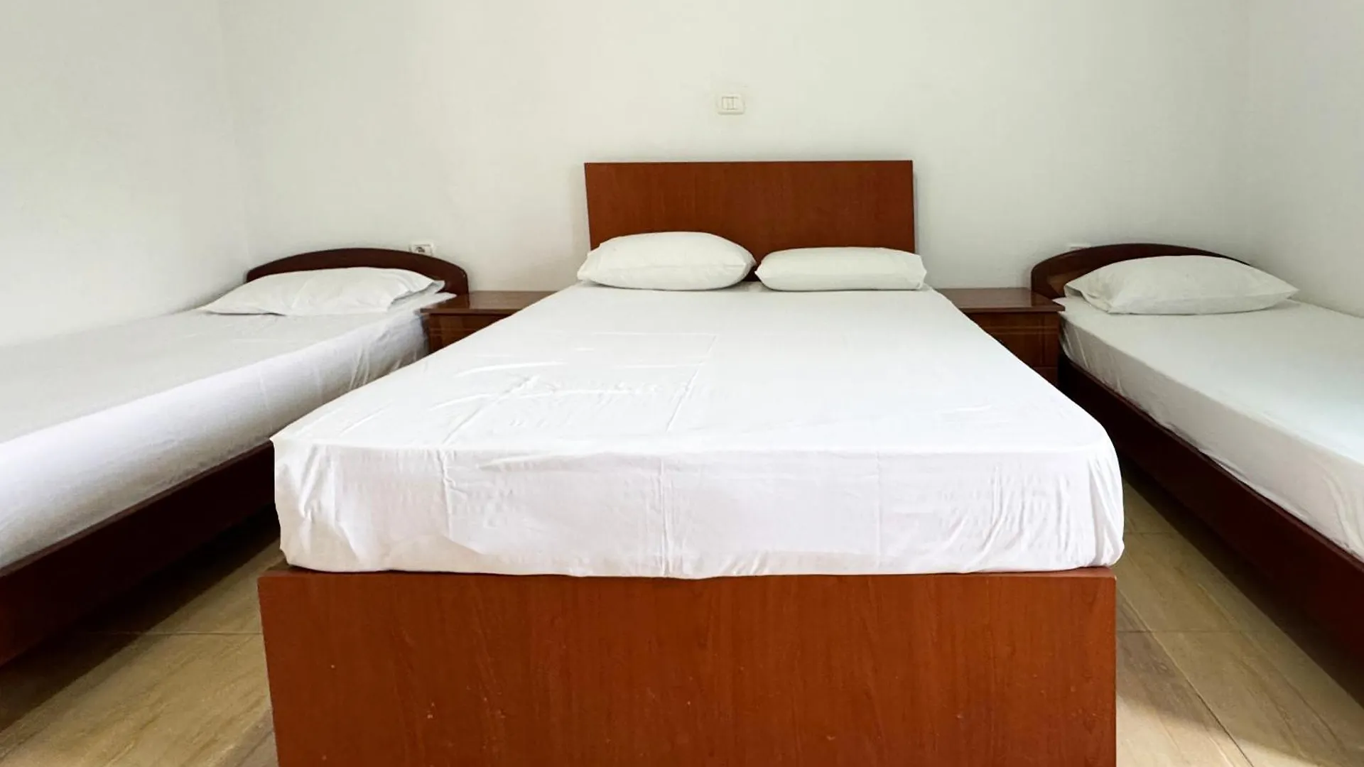 Guest house Antonia Rooms Qeparo