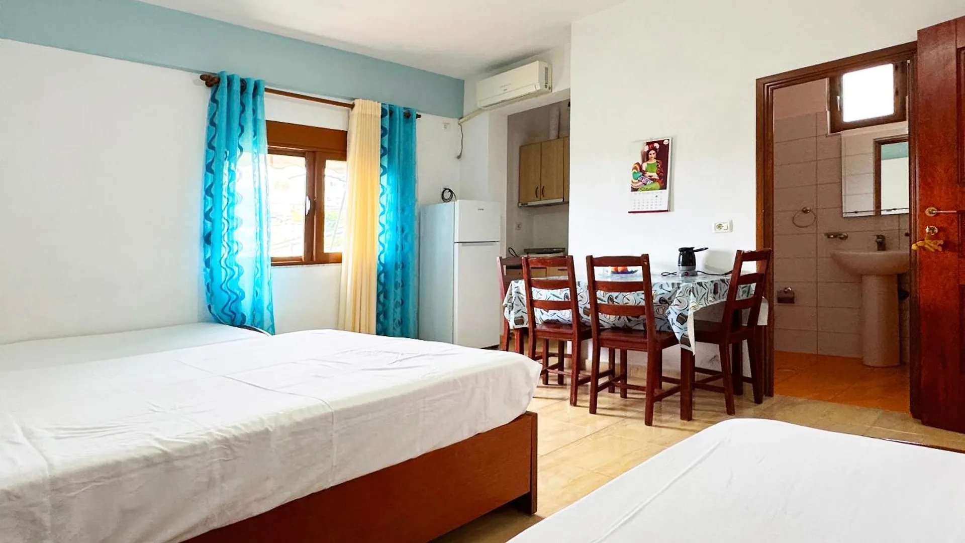 Antonia Rooms Qeparo Albania
